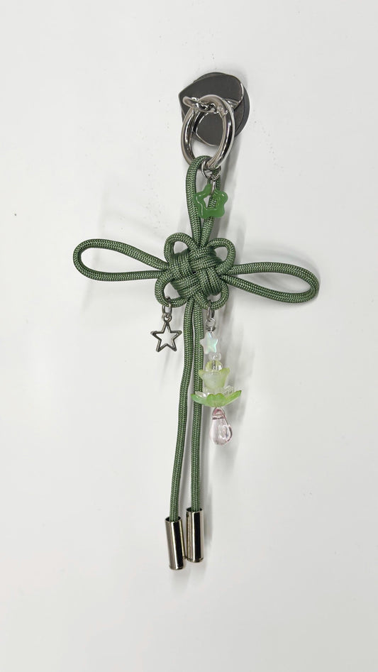 Floral Jade Star Fortune Knot Keychain: Handmade Chinese Lucky Charm