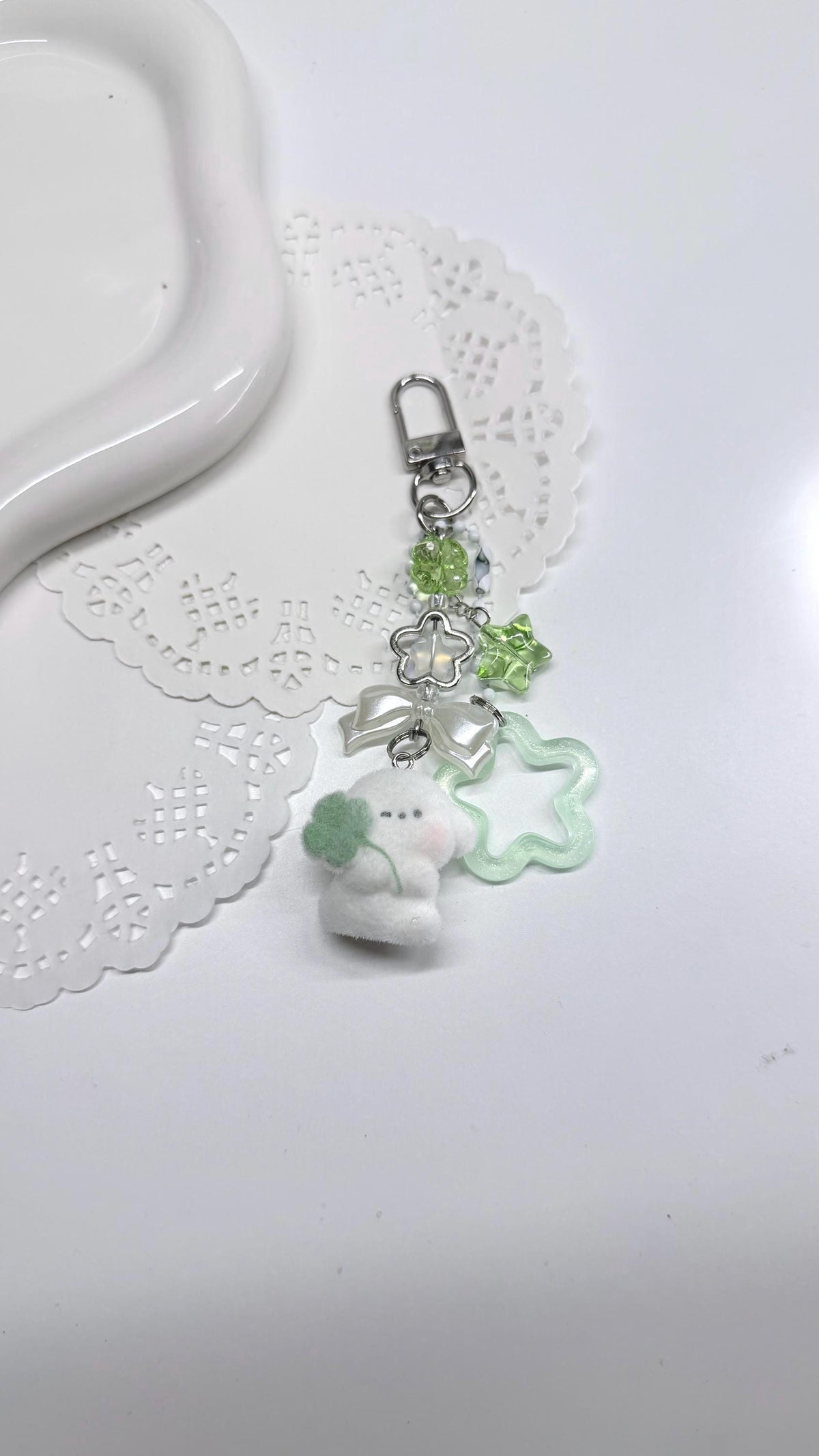 Lucky Four Leaf Clover White Dog Charm Flocked Dog Beaded Keychain Accessory Whimsical Core