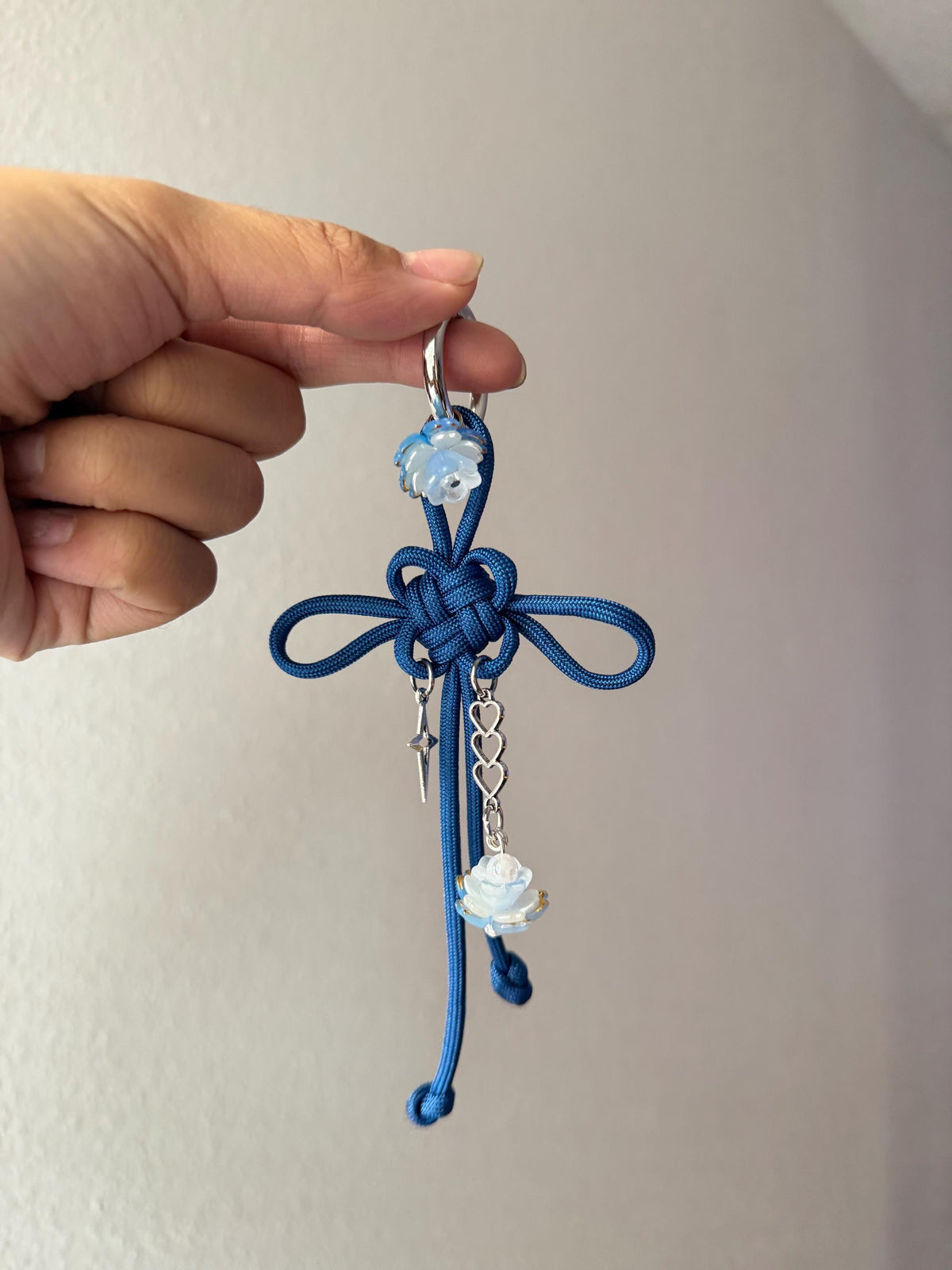 Botanical Blue Floral Lotus Fortune Knot Keychain: Handmade Chinese Lucky Charm